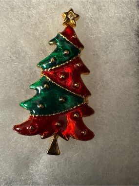 Vintage AAI Signed Red & Green Enamel Christmas Tree Brooch Pin